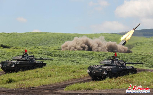 資料圖:日本自衛隊舉行奪島演練 資料圖:日本自衛隊舉行奪島演練