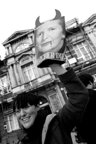 8日,倫敦,撒切爾的反對者慶祝她的離世 8日,倫敦,撒切爾的反對者慶祝她的離世