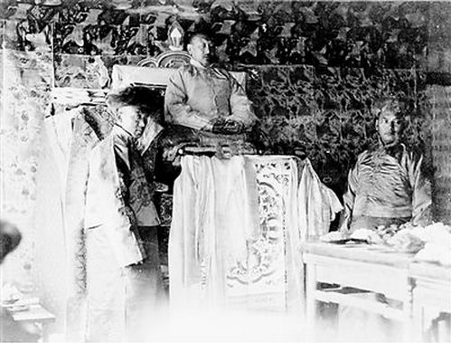 1935�꣬������U�~�����ᡤ�����ᬔ(��)�ڃ��ɹŞ�ɮ�����\ף����ӛ������ ���� �DƬ�����ؑc�Ո�