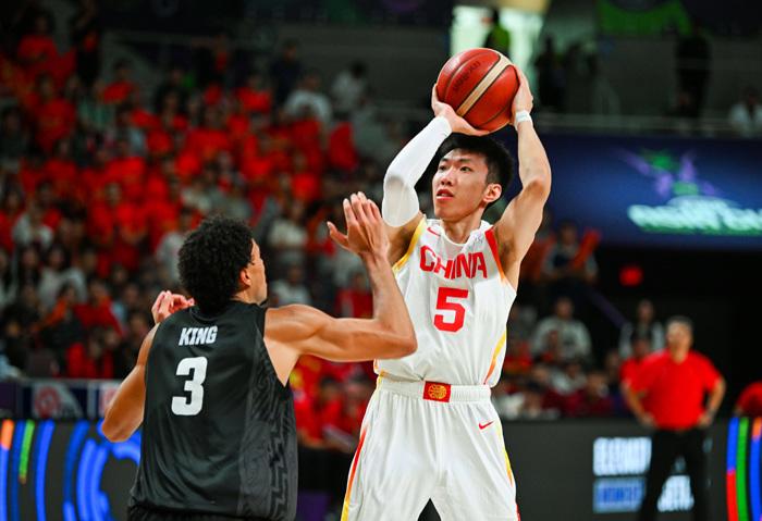 中國男籃時隔10年再進亞洲杯決賽