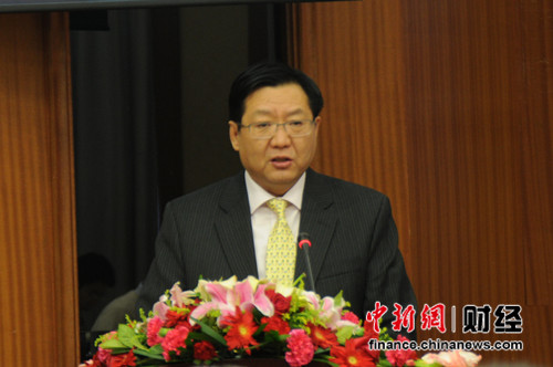 證監(jiān)會(huì)副主席劉新華:養(yǎng)老保險(xiǎn)保值增值壓力大