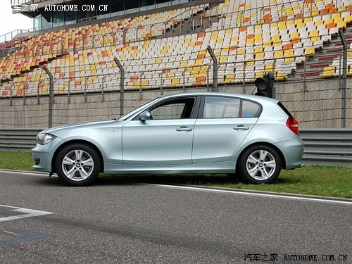 ��܇֮�� �M�ڌ��R ���R1ϵ 120i �Ԅӓ�