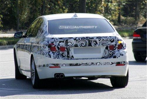 ����3�°l�� ��һ�����R5ϵՙ���ع� ��܇֮��