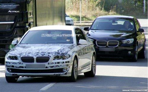 ����3�°l�� ��һ�����R5ϵՙ���ع� ��܇֮��