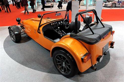 ����175�R�� Caterham�l����܇CSR 175 ��܇֮��
