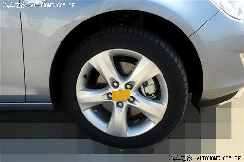 明年上市 別克新凱越HRV清晰照片曝光 汽車之家 明年上市 別克新凱越HRV清晰照片曝光 汽車之家