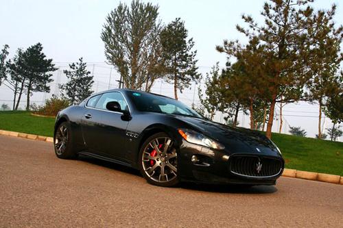 ��ħ�����ԇ�{��ɯ����GranTurismo S ��܇֮��