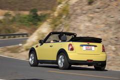 �帣�R�T ԇ�{���30�f���e��ͬ܇��