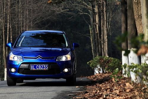 ԇ�{ѩ�F��C4 VTS�I��܇