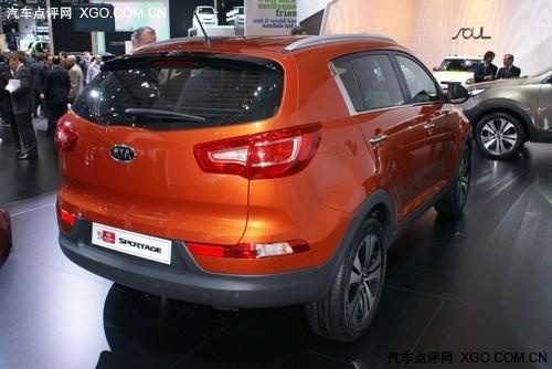 ���ƃɷN���� ������һ���{����ʽ�l(f��)��