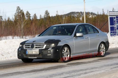 �A(y��)Ӌ(j��)������� 2011��YC��(j��)����ՙ��