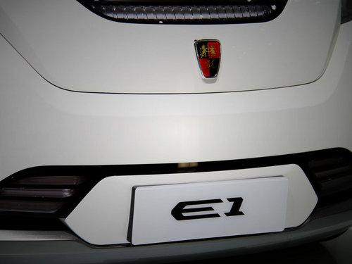 �s�� ��늄�(d��ng)����܇(ch��)E1