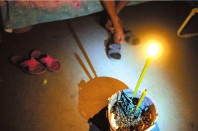 26�գ��Jɽ�h���T�l(xi��ng)¡�d����񏈵����ڎ������c(di��n)ȼ��T�����������ڵ����в������y�� ���A��l(f��) 