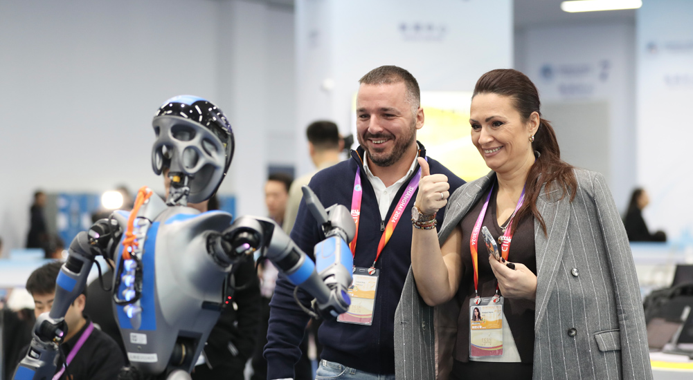 【中新畫報】太超前了，進博會！