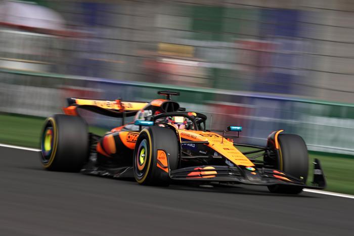 F1中國大獎賽誕生新“王者” 邁凱倫車手包攬冠亞軍